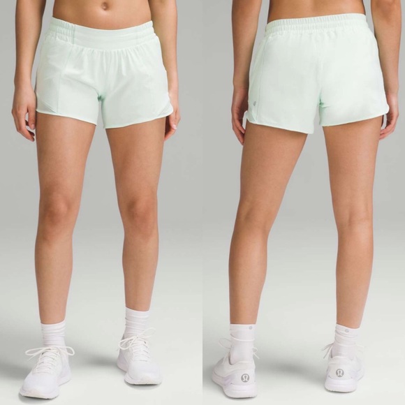 Lululemon Hotty Hot Low-Rise Lined Short 4"
Mint Moment SZ 4 - Picture 1 of 13